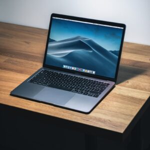 Máy tính bộ Lenovo IdeaCentre 3 Gen 7 (i3-12100/ 8GB/ 256GB SSD)